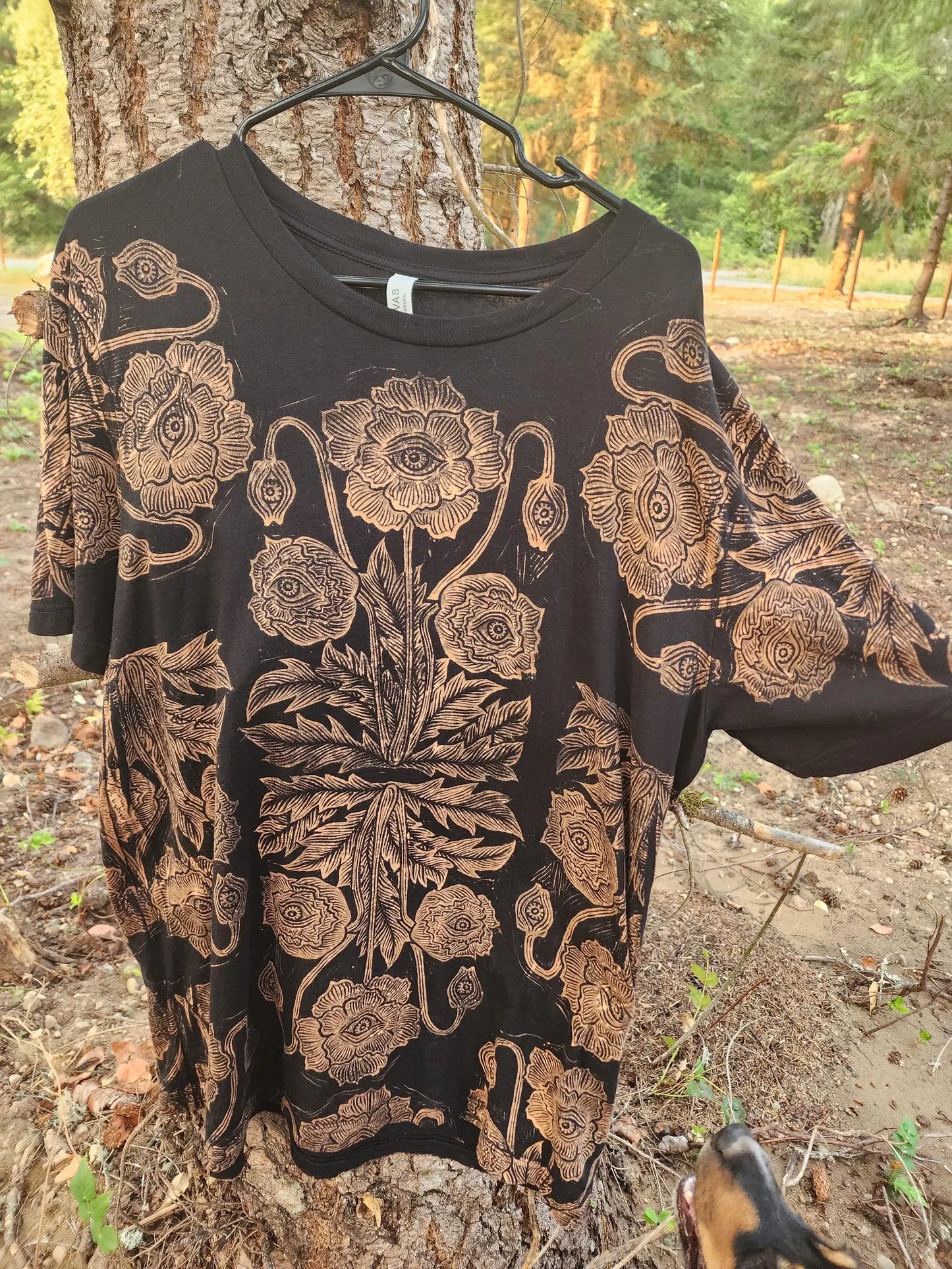 Eyeball Poppy (New Design) T Shirt