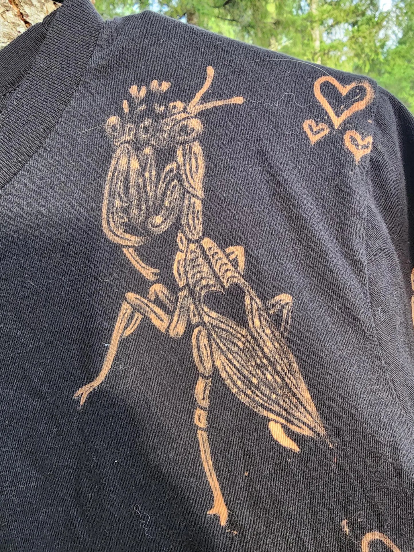 Love Bugs T Shirt (Black)