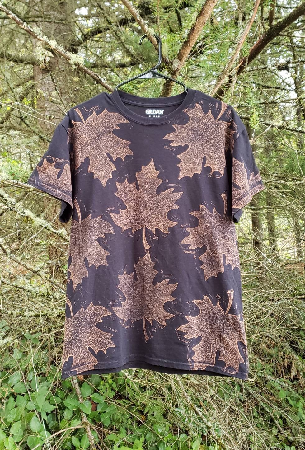 Fall Maple Leaf Bleach Printed Black T-Shirt *Made To Order sizes XS-10XL*