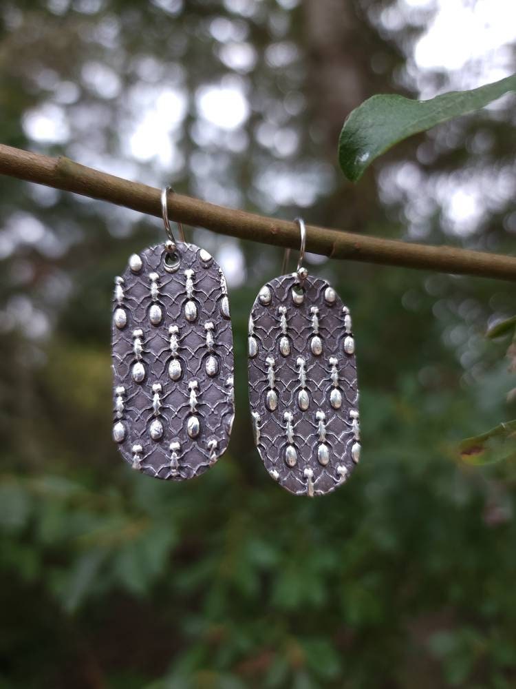 Ant Oval Earrings