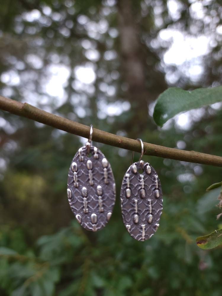 Ant Oval Silver Earrings