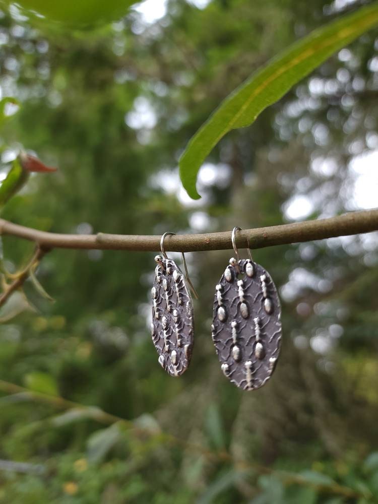 Ant Oval Silver Earrings