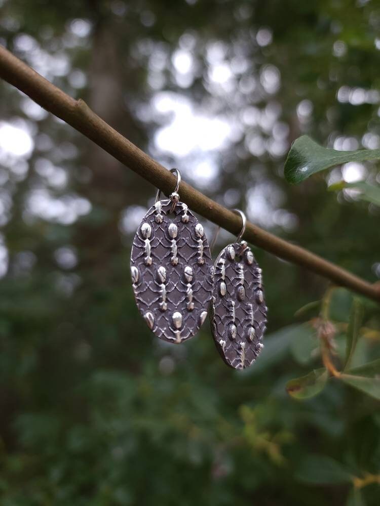 Ant Oval Silver Earrings