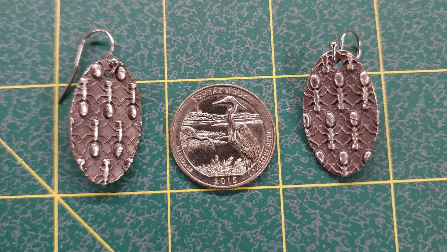Ant Oval Silver Earrings