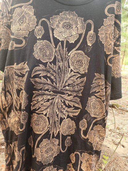 Eyeball Poppy (New Design) T Shirt