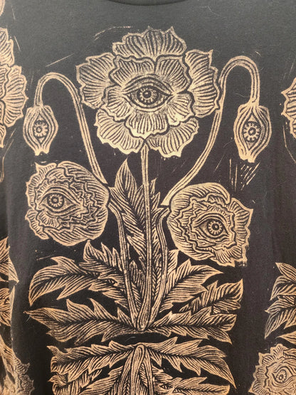 Eyeball Poppy (New Design) T Shirt