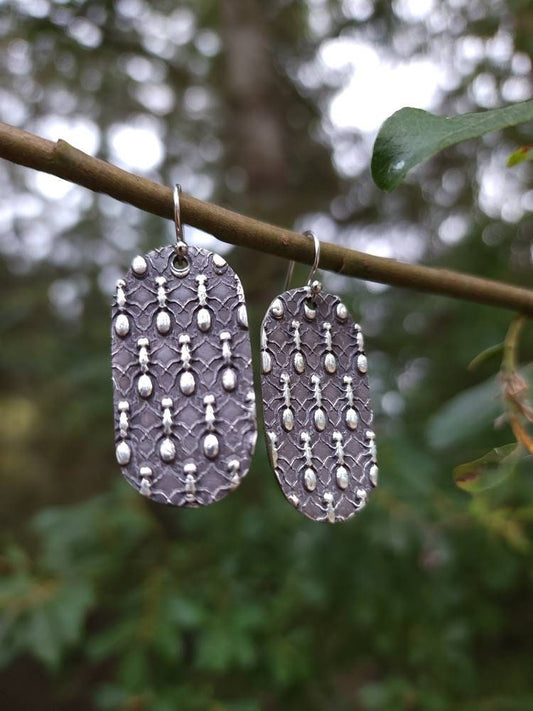 Ant Oval Earrings